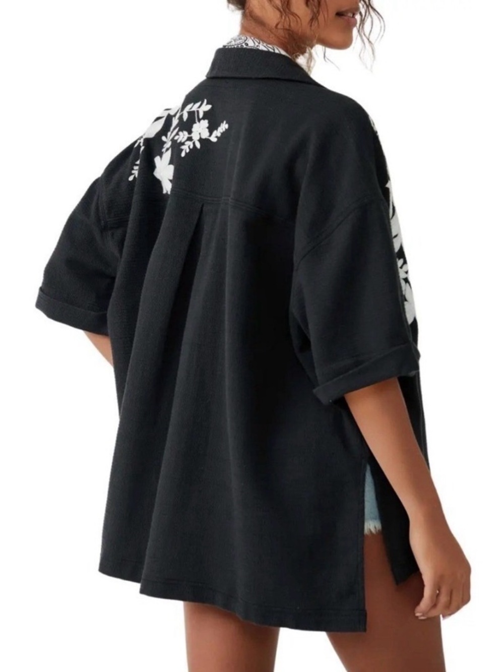 Free people We The Free Flowers Embroidered Shirt Size Large - Picture 2 of 6